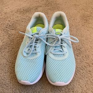 Nike Tanjun Baby Blue